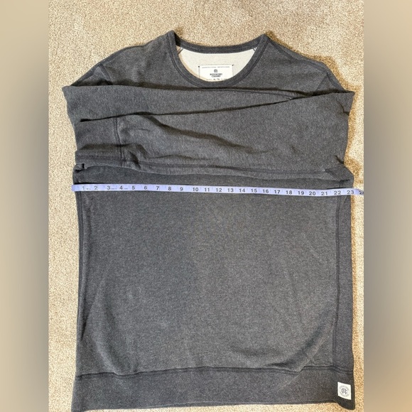 Men’s Reigning Champ Crewneck | Size XL - Picture 8 of 9